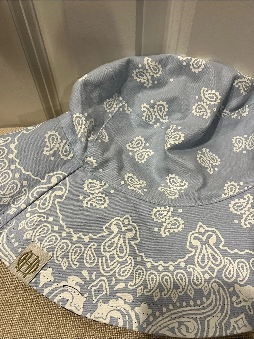 NWT HOUSE OF HARLOW 1960 WOMEN'S BANDANA PRINT BUCKET HAT- REVERSIBLE - Picture 6 of 6